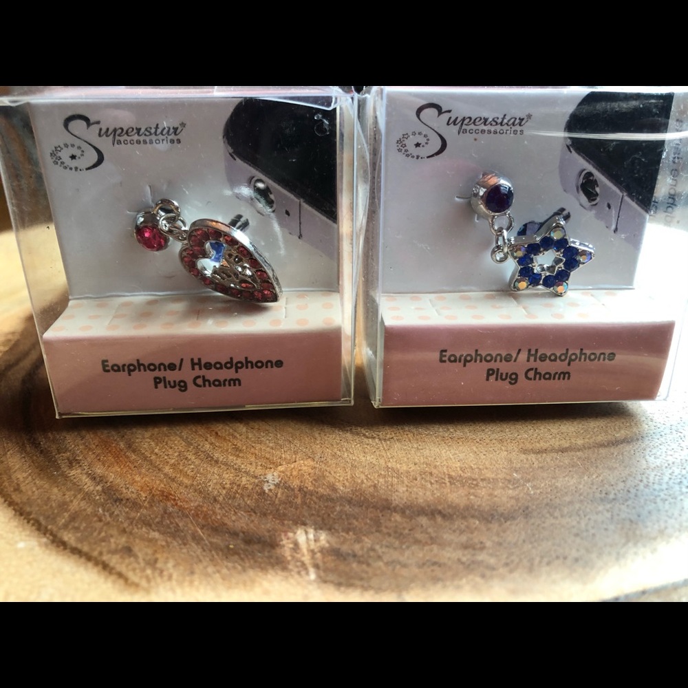 Set of 2 CELL PHONE BLING, 1 Pink 💖 1 Blue ⭐️